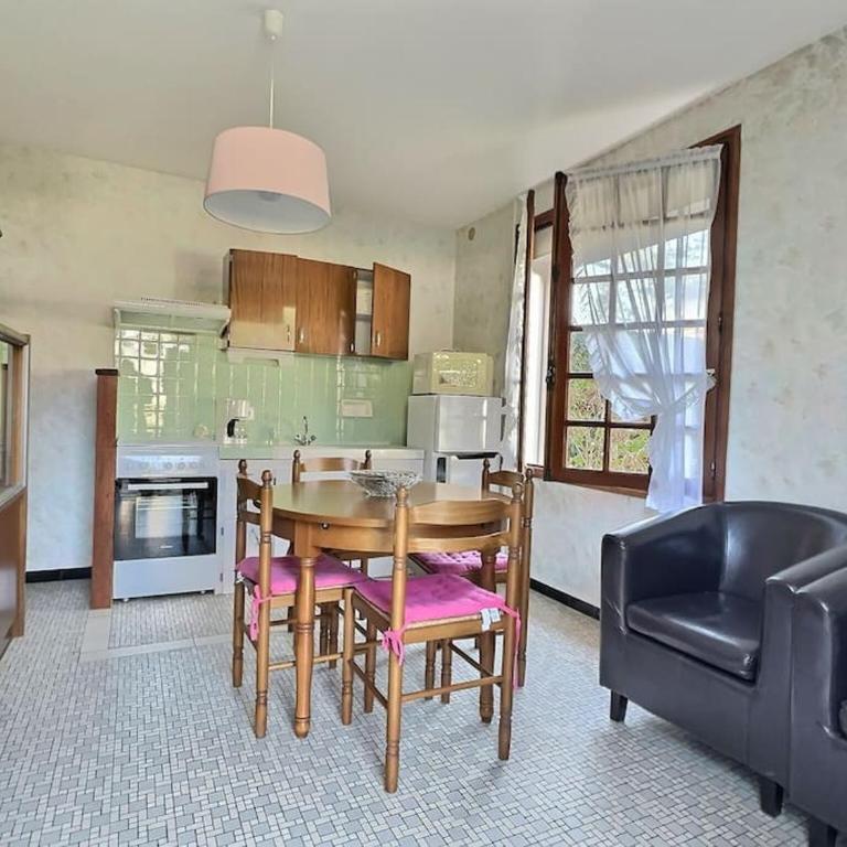 Appartement T2 Nord Est à 300m des plages - Appartement 1 Chambre - 2
