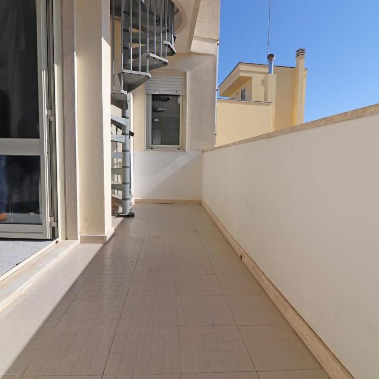 Casa Kris in centro a Otranto - Appartamento con Balcone - 11