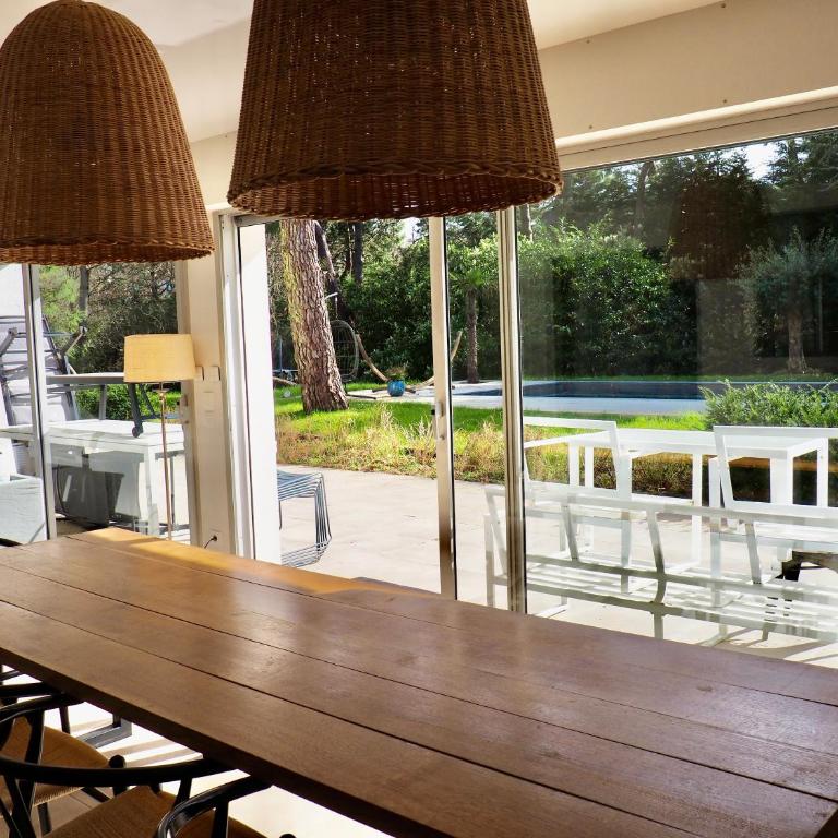 Villa avec piscine au coeur de la forêt - Villa - 9