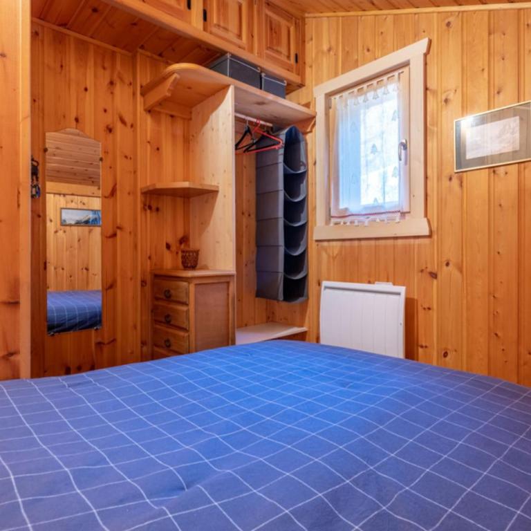 Alpine Escape Facing the Aiguille du Midi - Chalet - 10