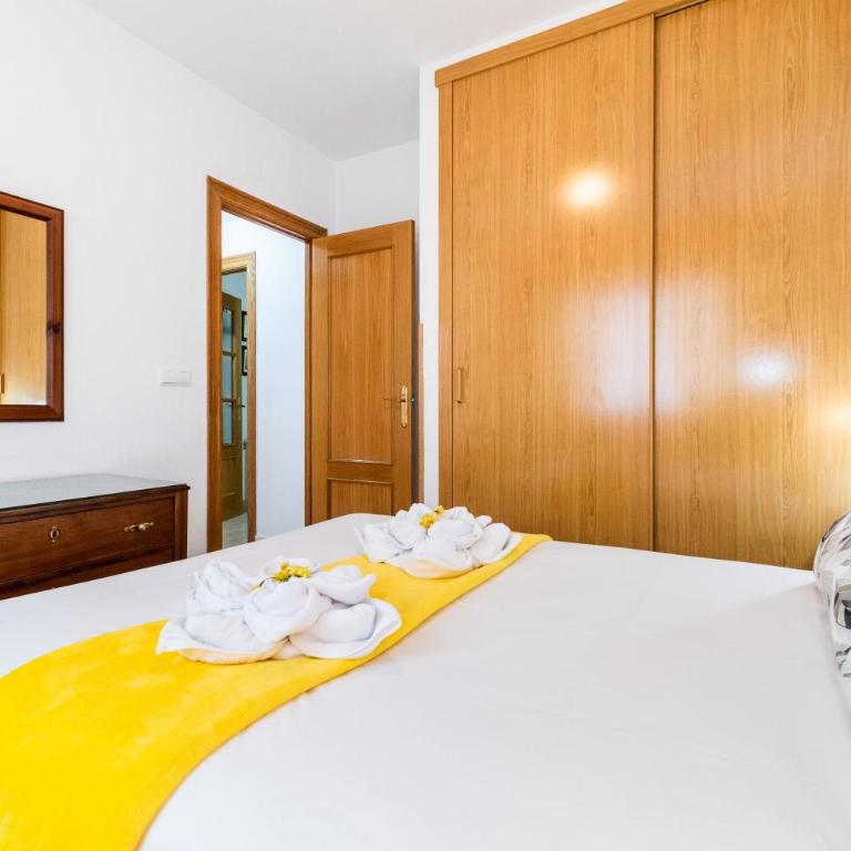 Wekey Homes Realejo, Centro Granada - Two-Bedroom Apartment - 3