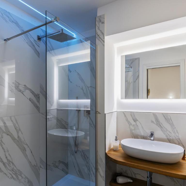 Navona Central Relais - Suite Familiare Deluxe - 16