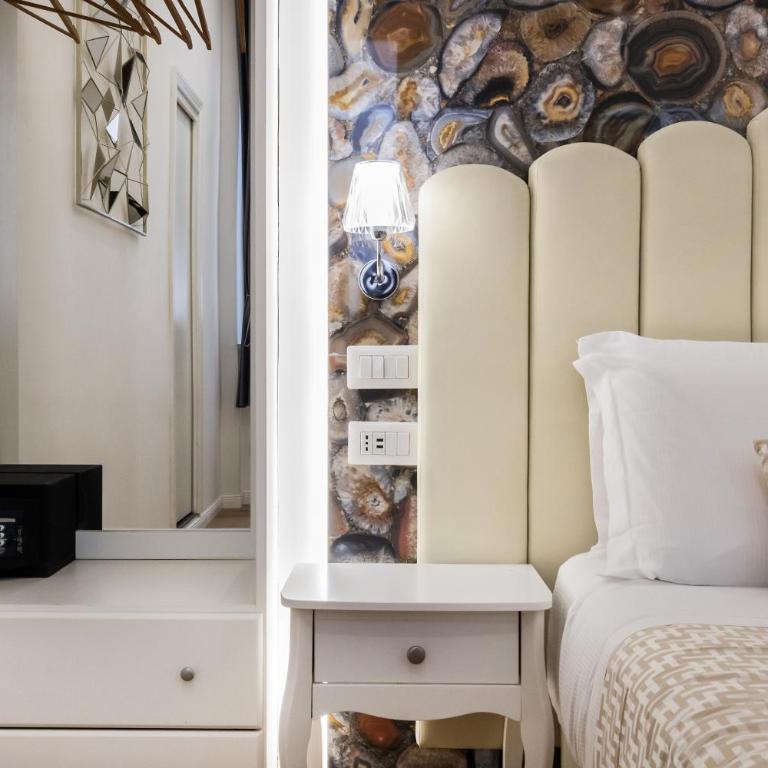 Navona Central Relais - Suite Familiare Deluxe - 15