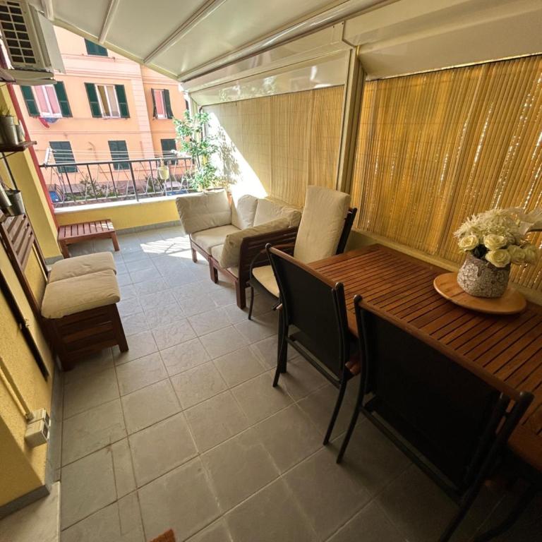 Elegant Apartment in Santa by PortofinoVacanze - Appartamento con 2 Camere da Letto - 1