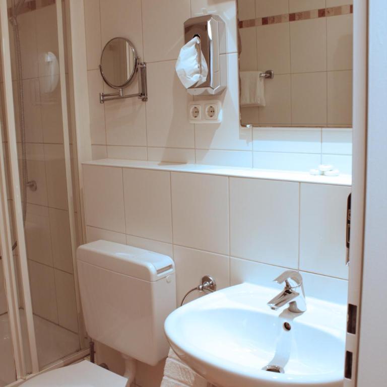 Isar City Hotel - Deluxe Twin Room - 1