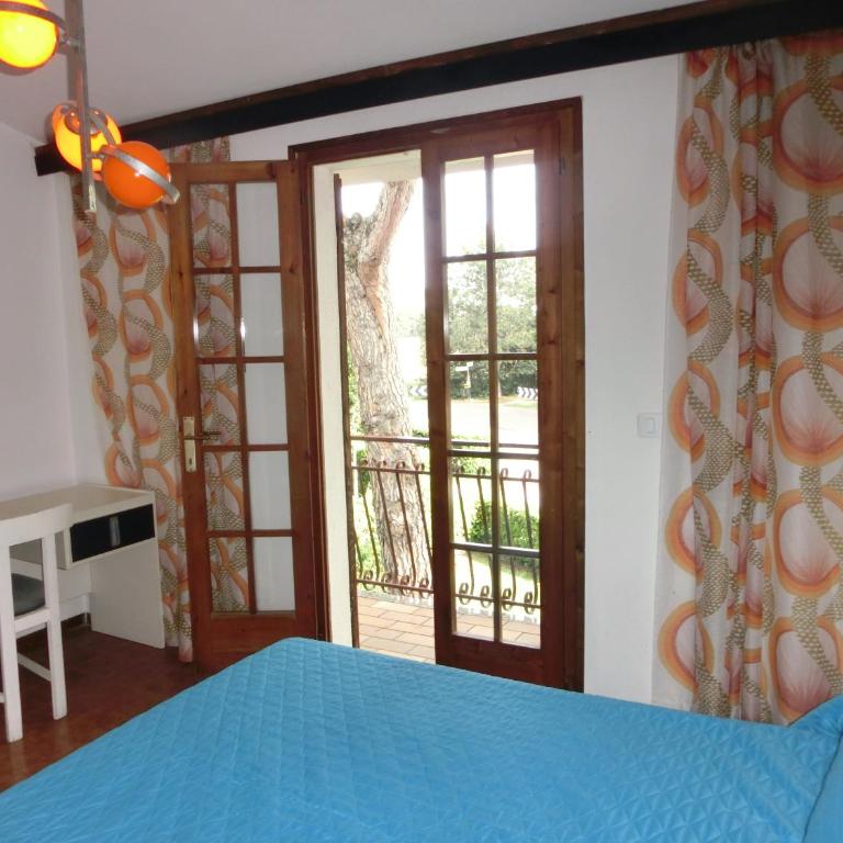 AMALFI - Two-Bedroom Apartment - 11
