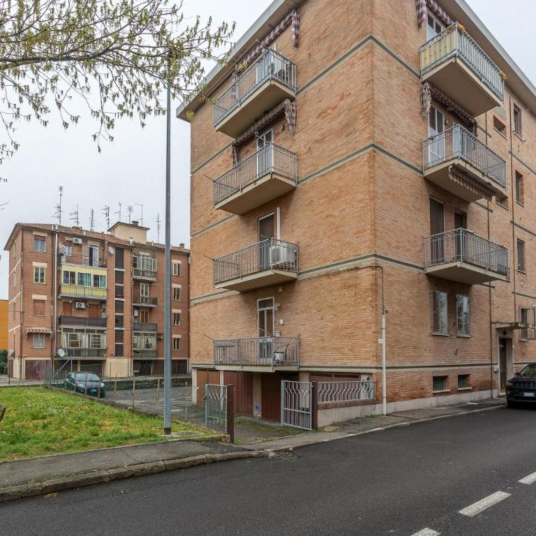 GuestHost - Ferrara Il Castello Dazzling Apartment - Two-Bedroom Apartment - 29