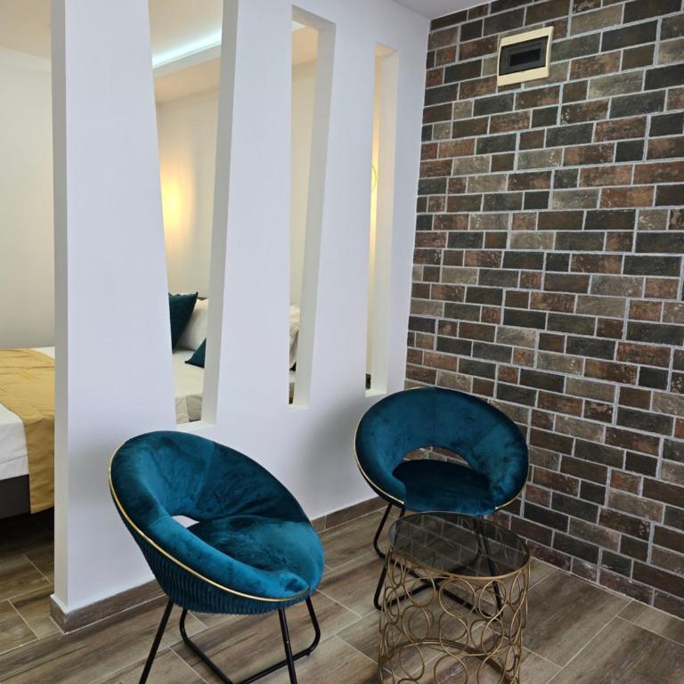 Apartments Mediteran - Dvokrevetna Soba sa Bračnim Krevetom i Terasom - 1