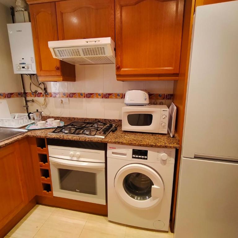 ACV - Costa Marfil I-2ª linea planta 4 norte - Apartamento de 2 dormitorios - 5