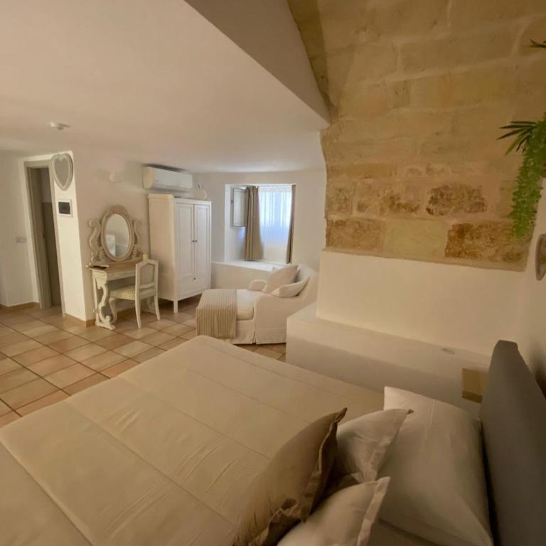 Barone luxury rooms - Deluxe Double Room with Extra Bed - 11