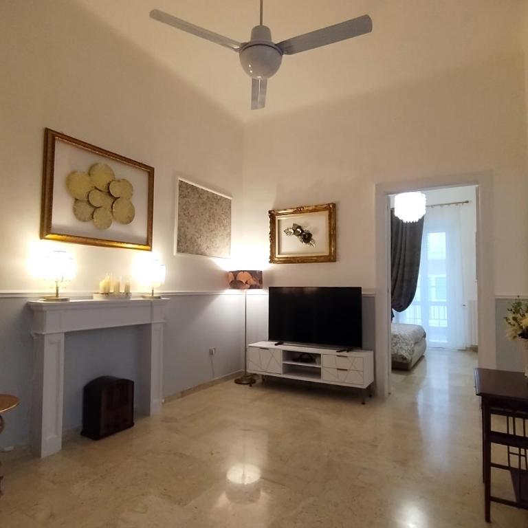 Liberty House - Appartamento con 2 Camere da Letto - 2