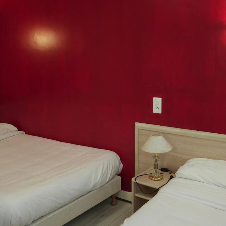 Hotel CÖRONA Lourdes - Chambre 2 Lits King-Size - 4