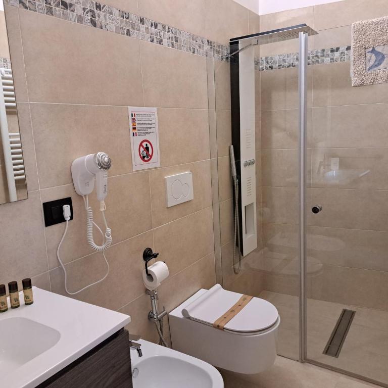 Palazzo Castellano - Appartamento Familiare con 2 Camere da Letto - 2