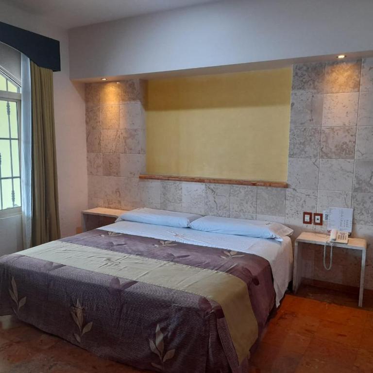 HOTEL A´PONTE - Deluxe Single Room - 5
