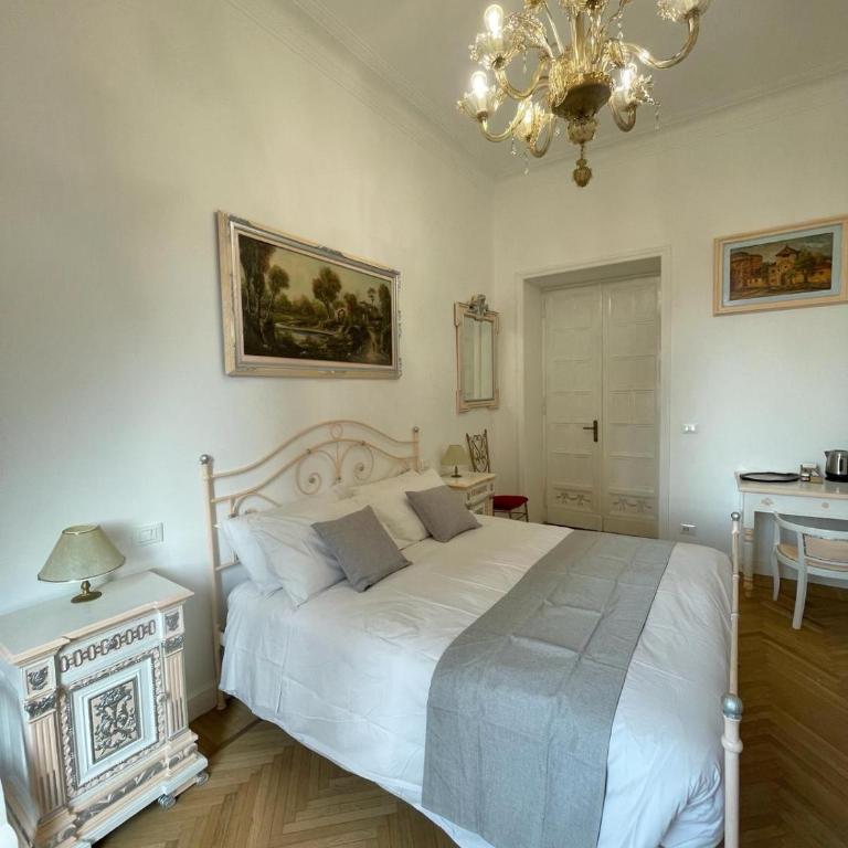 Stile Libero Guest House - Camera King Superior - 9