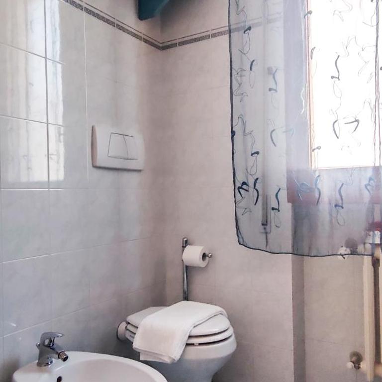 Flowerence - One-Bedroom Apartment - 14