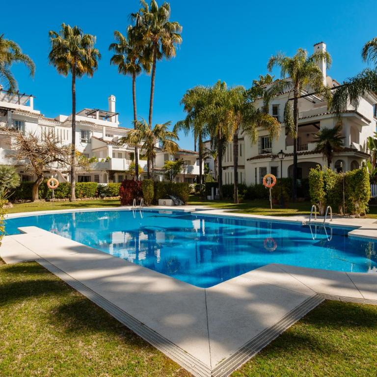 Apartment in Marbella near Golf and Beach - Three-Bedroom Apartment - 29