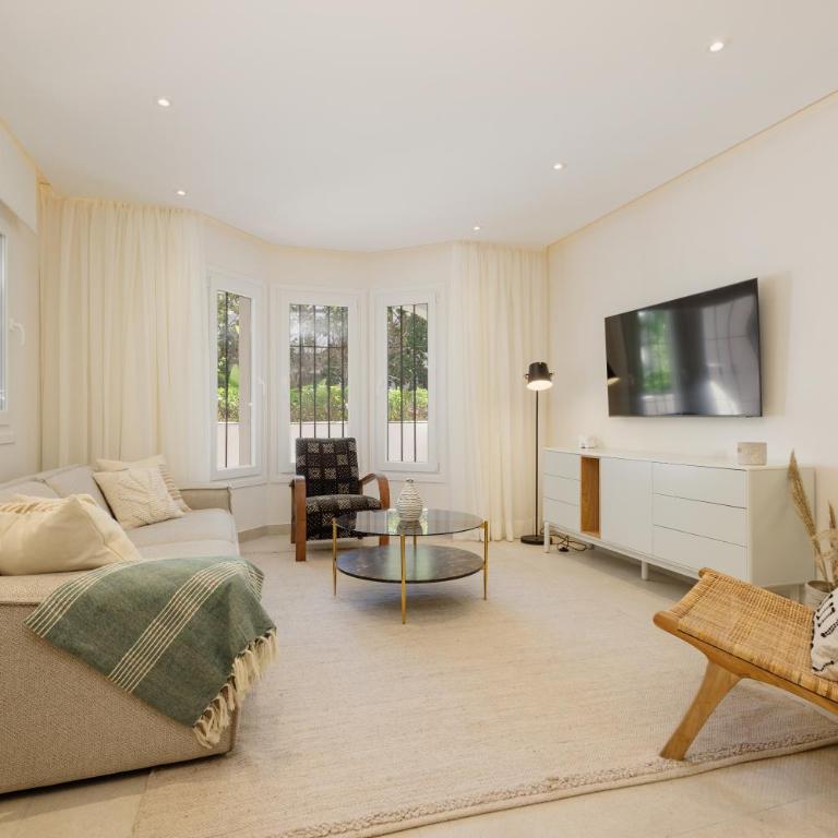 Apartment in Marbella near Golf and Beach - Three-Bedroom Apartment - 10