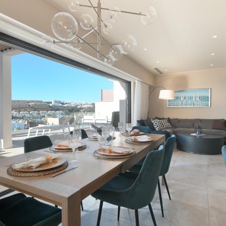 Luxury 4-Bedroom Penthouse with Panoramic Sea Views in La Cala de Mijas - Apartamento - 6