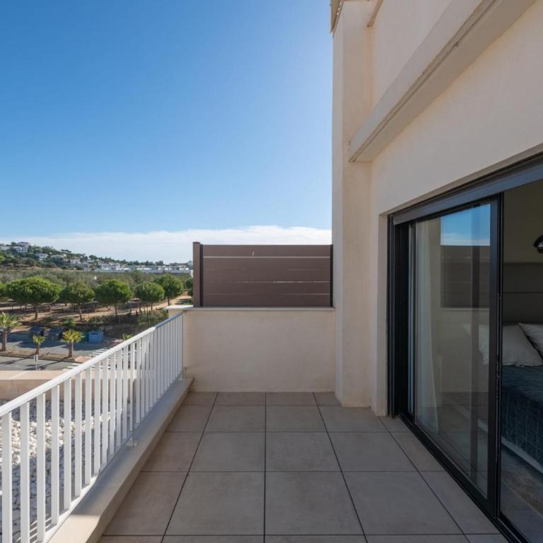 Luxury 4-Bedroom Penthouse with Panoramic Sea Views in La Cala de Mijas - Apartamento - 17