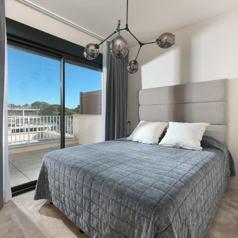 Luxury 4-Bedroom Penthouse with Panoramic Sea Views in La Cala de Mijas - Apartamento - 10