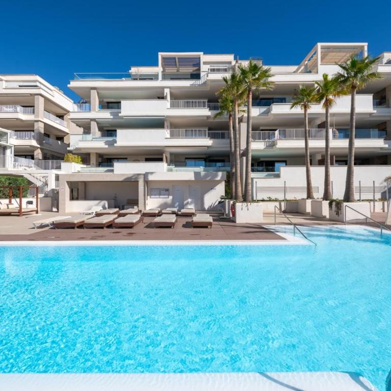 Luxury 4-Bedroom Penthouse with Panoramic Sea Views in La Cala de Mijas - Apartamento - 21