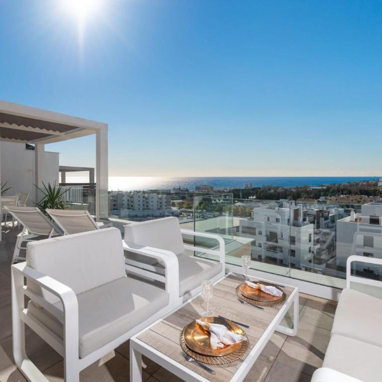Luxury 4-Bedroom Penthouse with Panoramic Sea Views in La Cala de Mijas - Apartamento - 2