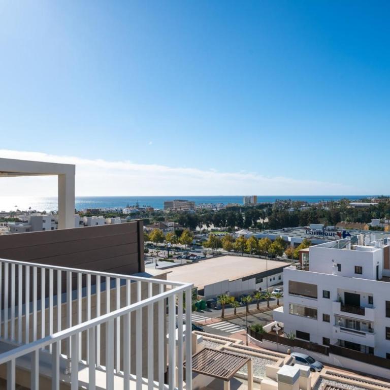 Luxury 4-Bedroom Penthouse with Panoramic Sea Views in La Cala de Mijas - Apartamento - 25