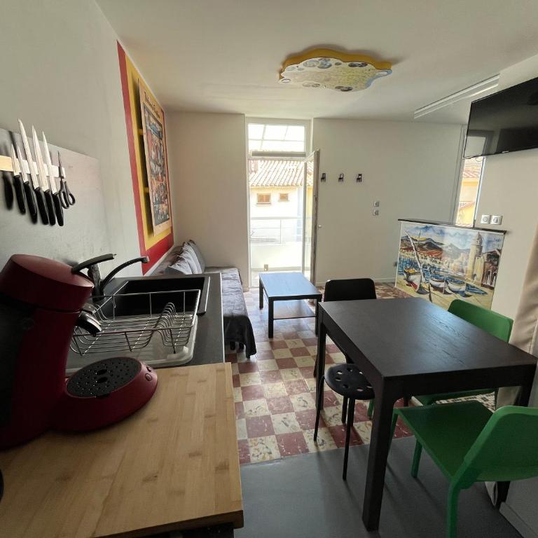 Maison de Majorque-Appartements - Apartment 2 with Balcony 2nd floor - 10