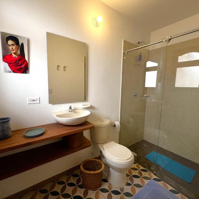 Hermoso Apartamento ubicado a 4 cuadras de Plaza Mayor - Casa de 3 dormitorios - 13