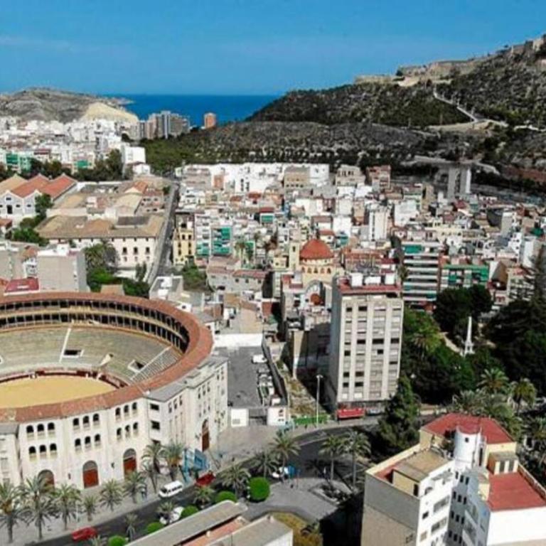 Annamaria B&B Alicante Centro - Double Room with Shared Bathroom - 14