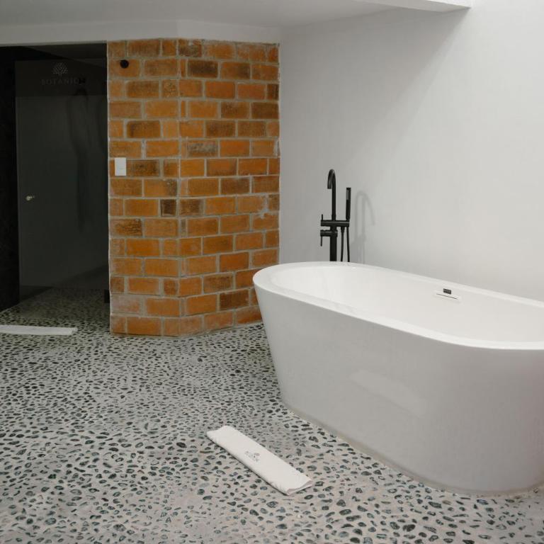 BOTANIQ HOTEL BOUTIQUE - Suite Deluxe - 2