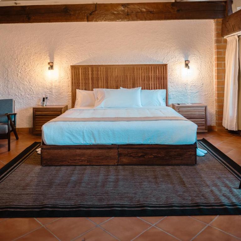 BOTANIQ HOTEL BOUTIQUE - Suite Junior con balcón - 2