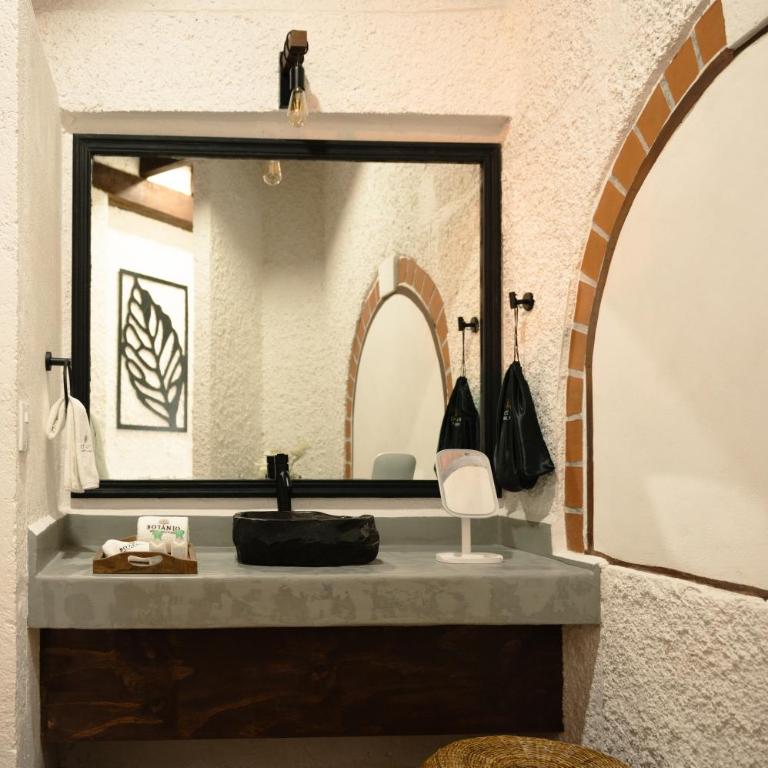 BOTANIQ HOTEL BOUTIQUE - Suite - 6