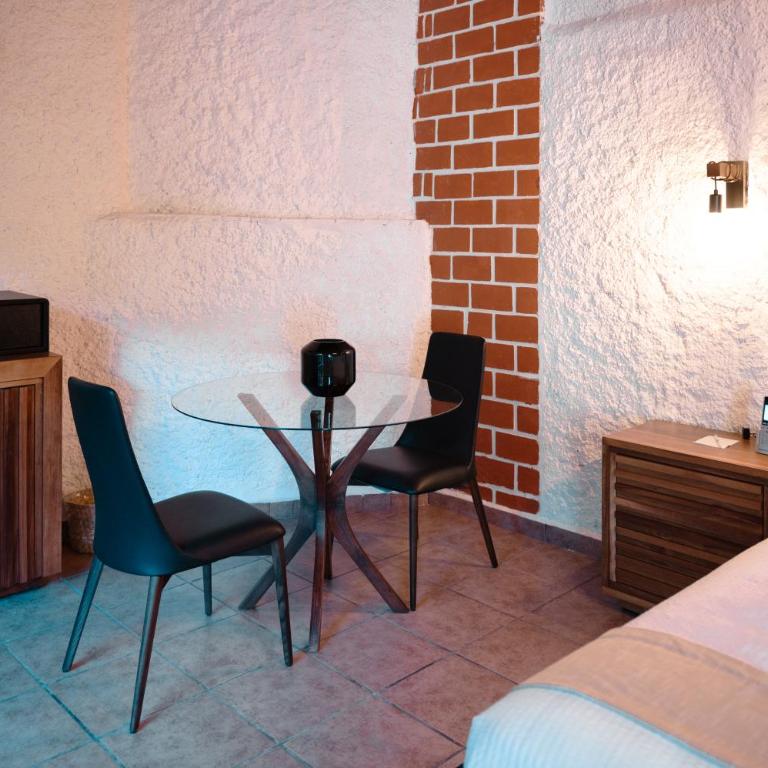 BOTANIQ HOTEL BOUTIQUE - Suite - 9