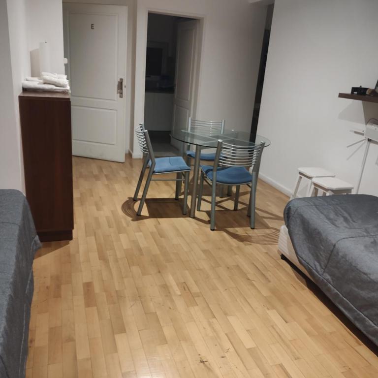 caseros apart - Apartamento con terraza - 1