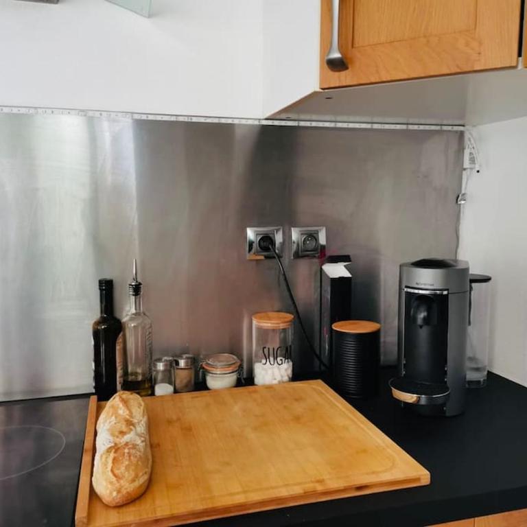 Le cosy montpelliérain T3 avec parking - Two-Bedroom Apartment - 13