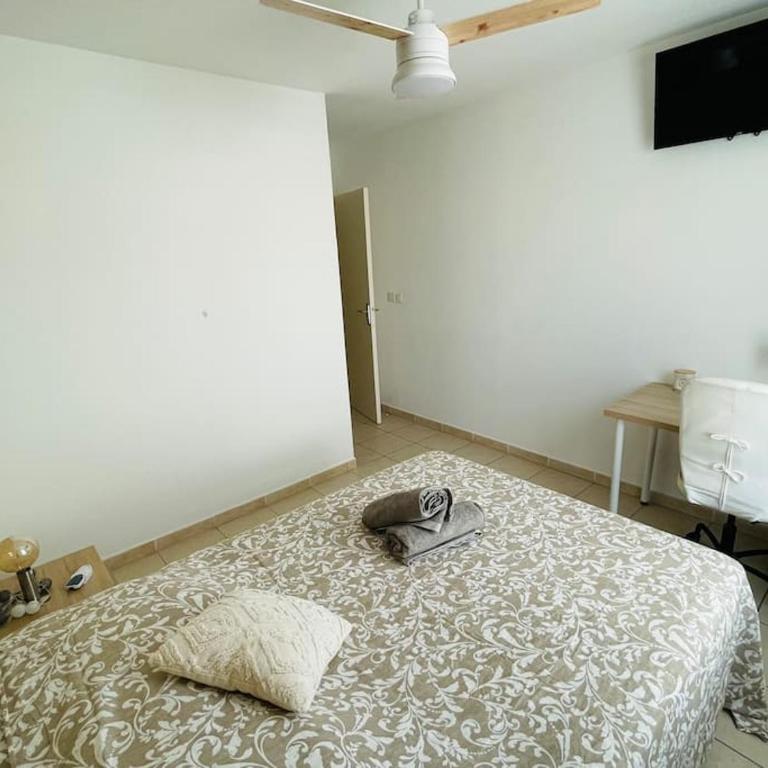 Le cosy montpelliérain T3 avec parking - Two-Bedroom Apartment - 21