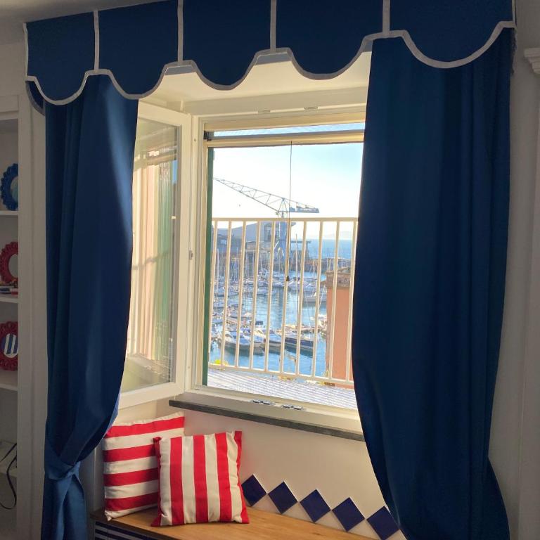 Appartamento FRONTE MARE ARIA 'e MARE -50mt FROM CAPRI FERRY - Appartamento con 1 Camera da Letto - 20
