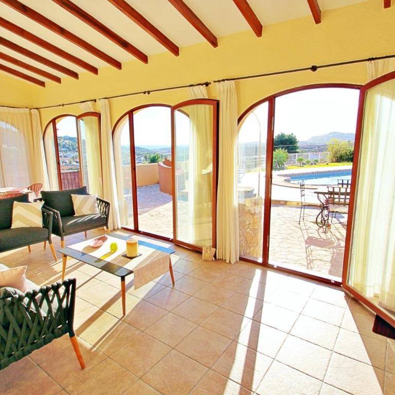 Marquesol - pri. pool villa with captivating hill views in Benitachell - Three-Bedroom Villa - 16