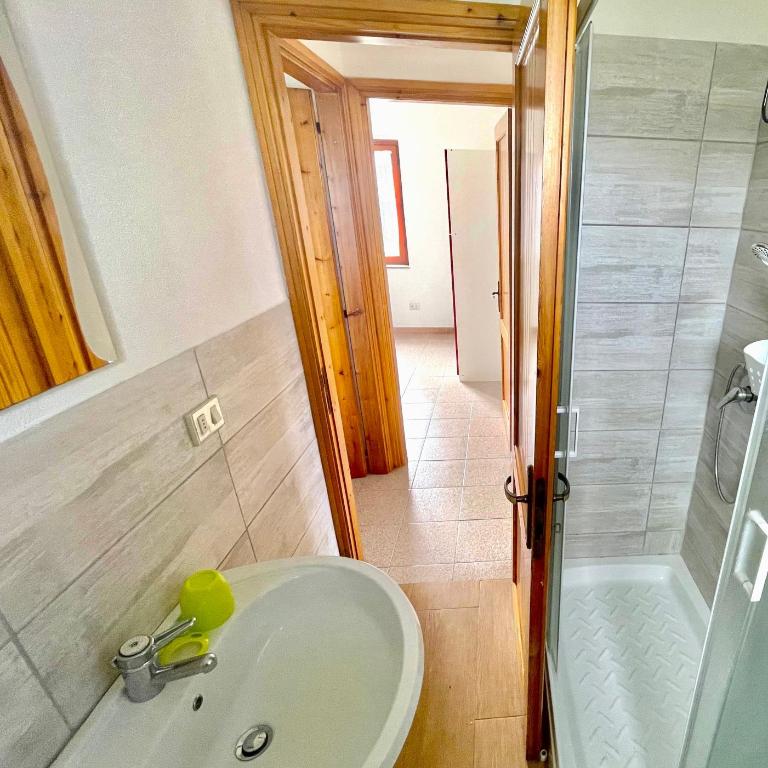 ISS Travel, La Mendula Holiday Home, 2 bedrooms-apartments with private outdoor area - Casa con 2 Camere da Letto - 11