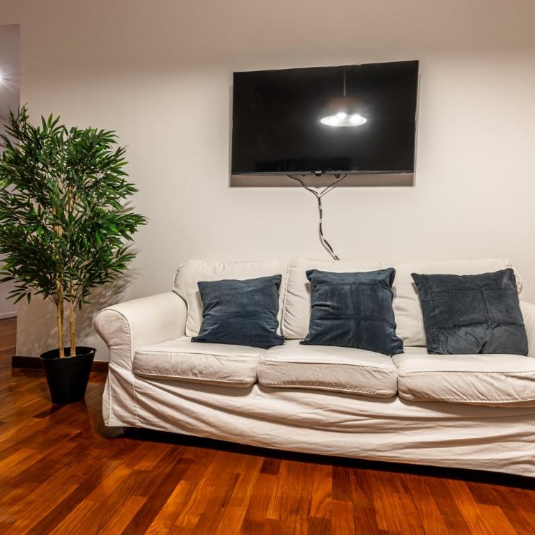 Cortivo House - Magenta 81 - Appartamento con 2 Camere da Letto - 30