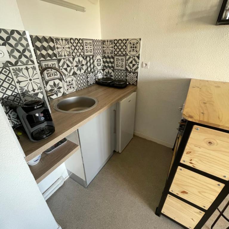 REF 582 Seignosse Océan, à proximité immédiate de la plage , idéal couple - Studio Apartment - 4