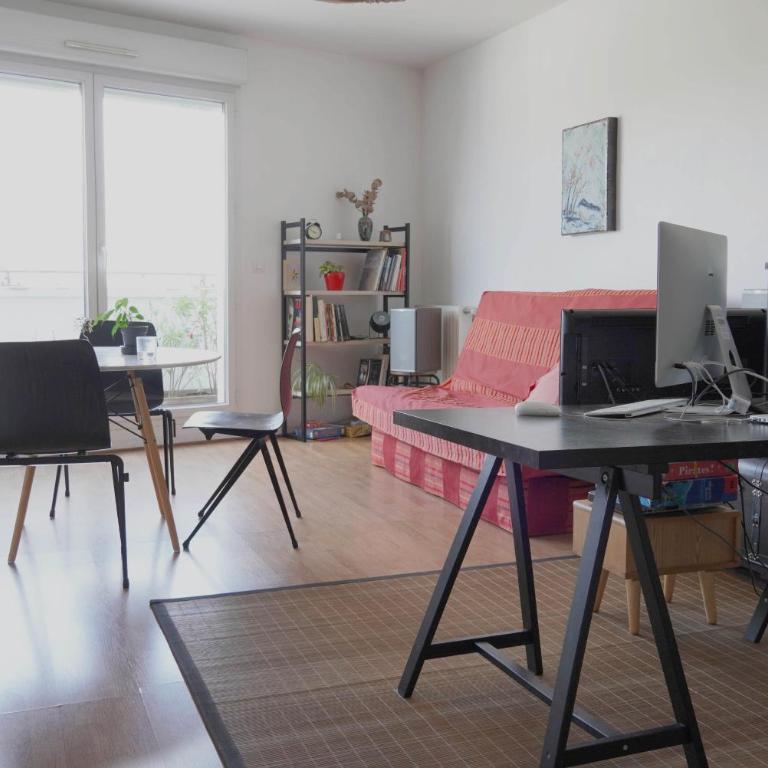 chambre privée POUR FEMME UNIQUEMENT dans appartement à partager - 15 minutes Paris-10 minutes stade de France - Double Room - 2