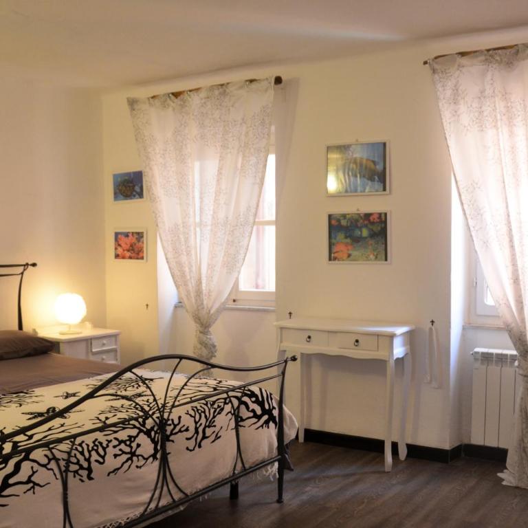 DEMIVIE GUESTHOUSE - Camera Matrimoniale con Bagno Privato - 7