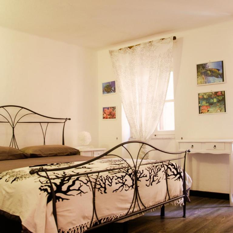 DEMIVIE GUESTHOUSE - Camera Matrimoniale con Bagno Privato - 10