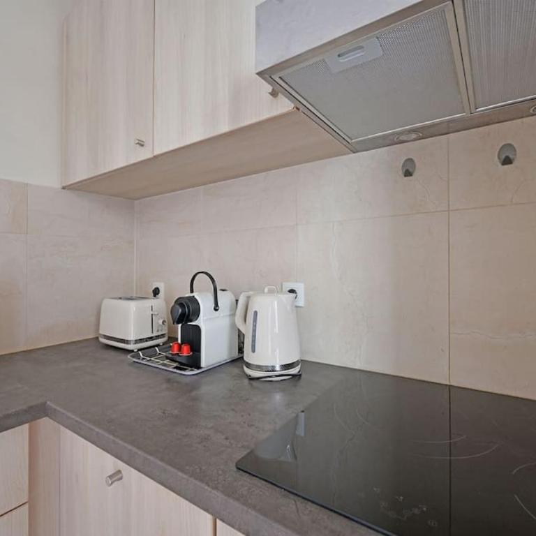 TopTip - CLiM - Terrasse - Wi-Fi - Appartement 1 Chambre - 10