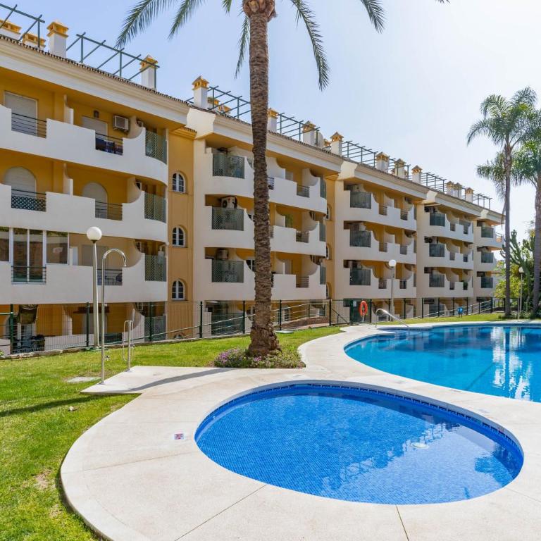 Central 2 Bedroom Apartment with Stunning Views - Apartamento con vistas al mar - 21