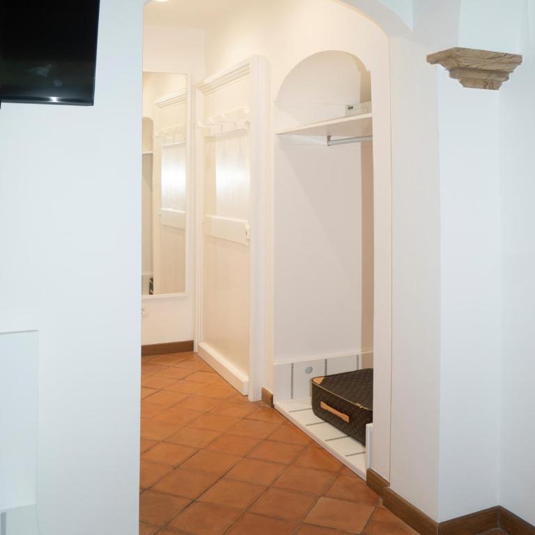 Suite Lidia B&B - Junior Suite con Vista Giardino - 13