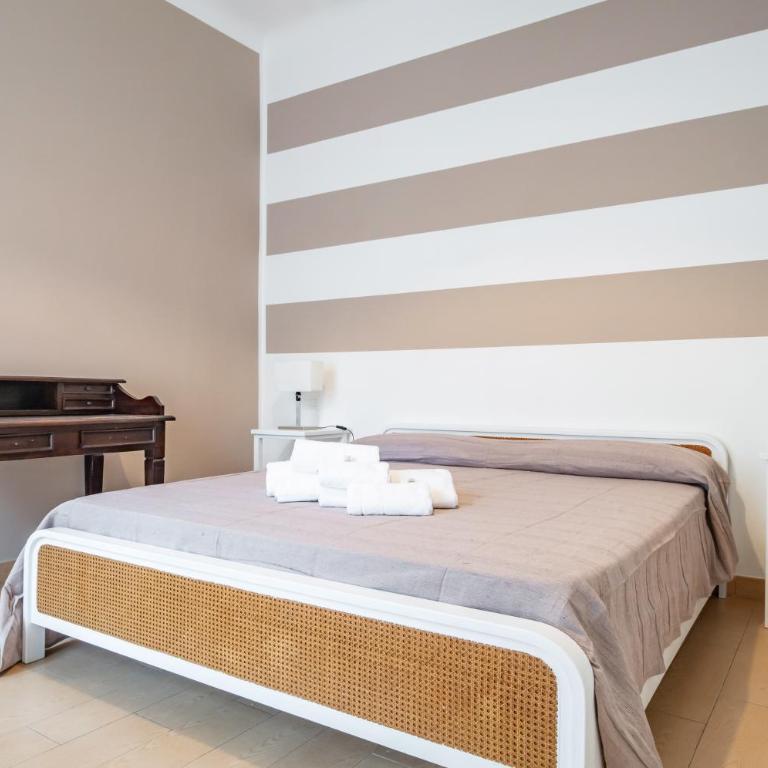 GuestHost - One step away from the historic center Lovely Flats - Two-Bedroom Apartment - 2